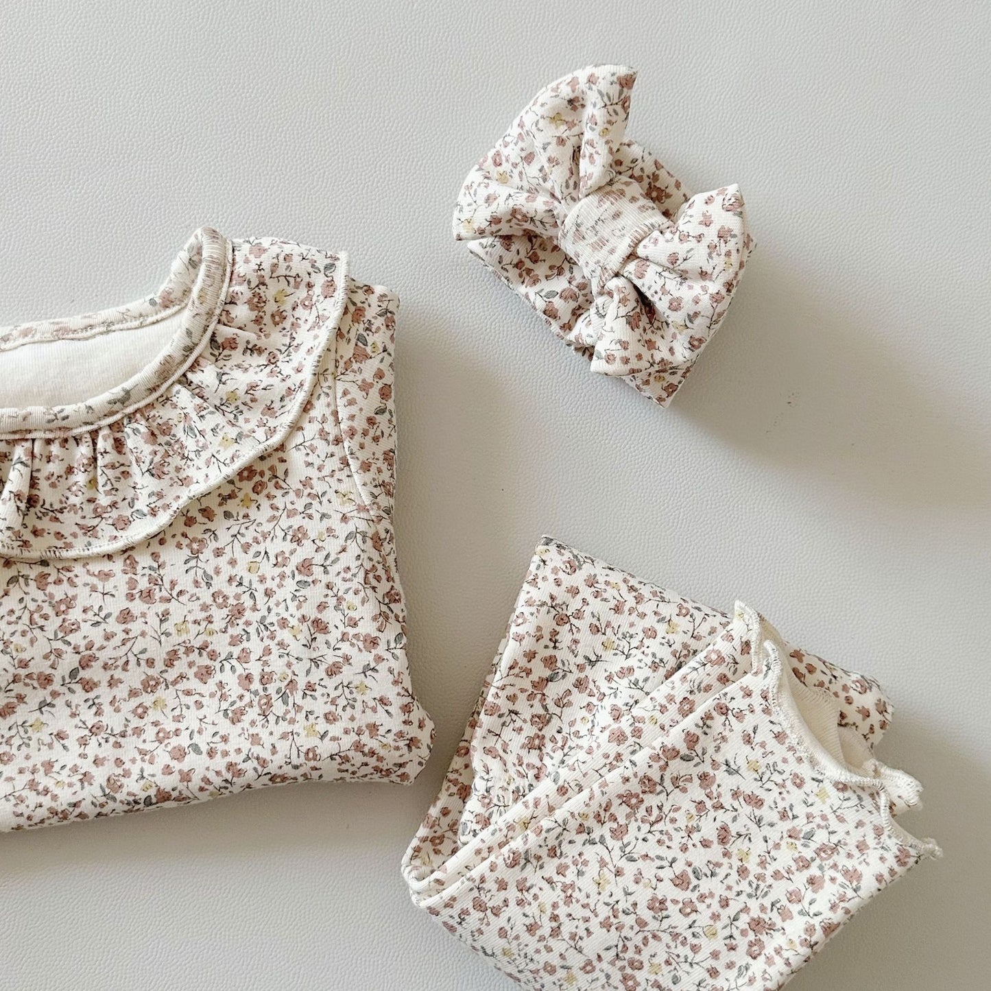 Spring And Autumn Baby Small Floral Baby Suit Baby Girl's Ruffle Collar Home Wear Bottoming Hair Band Three-piece Set
