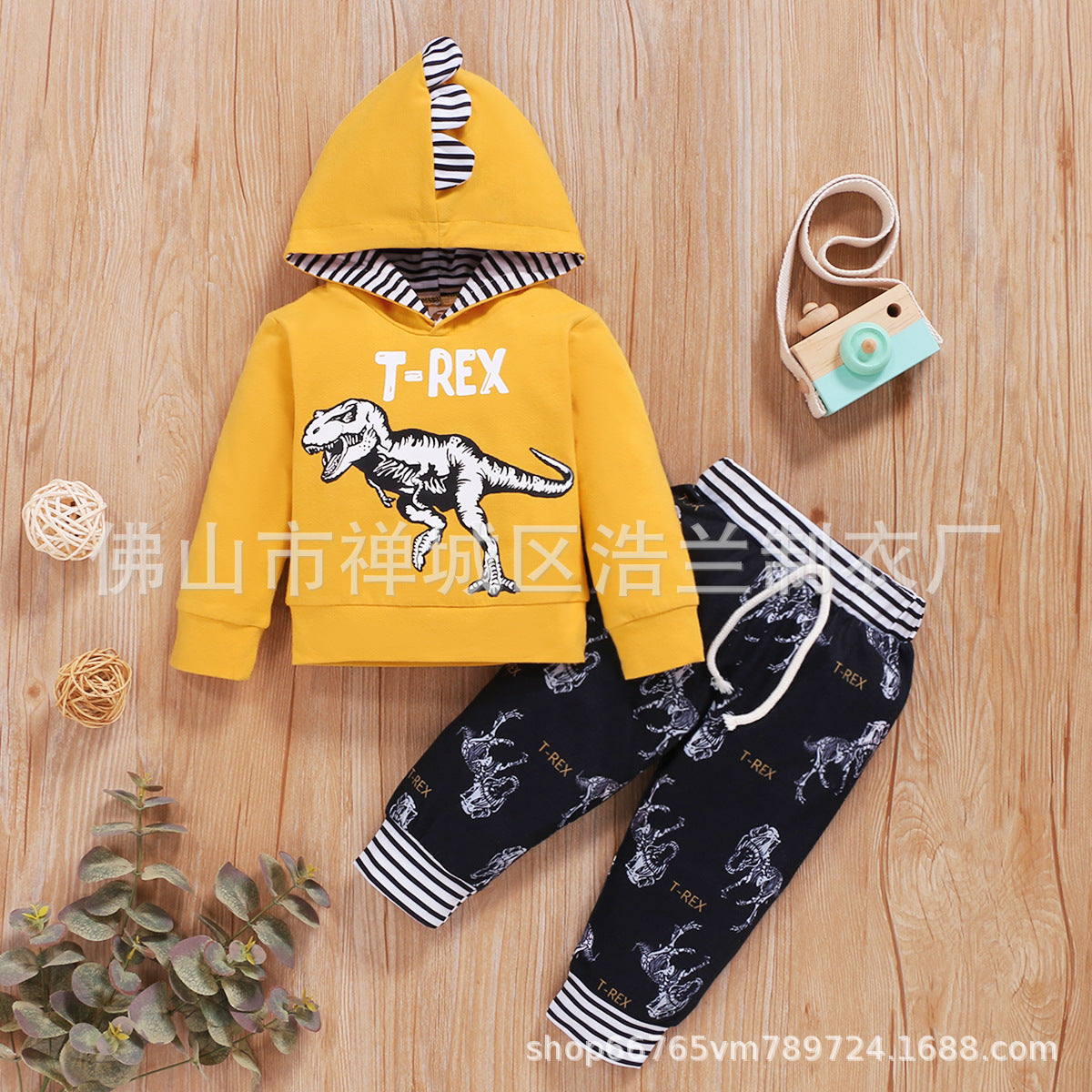 Cross-border Children&#039;s Clothing European And American Style Autumn And Winter New Products Solid Color Letters Boys Hooded Pullovers Animal Printing Foreign Trade Wholesale