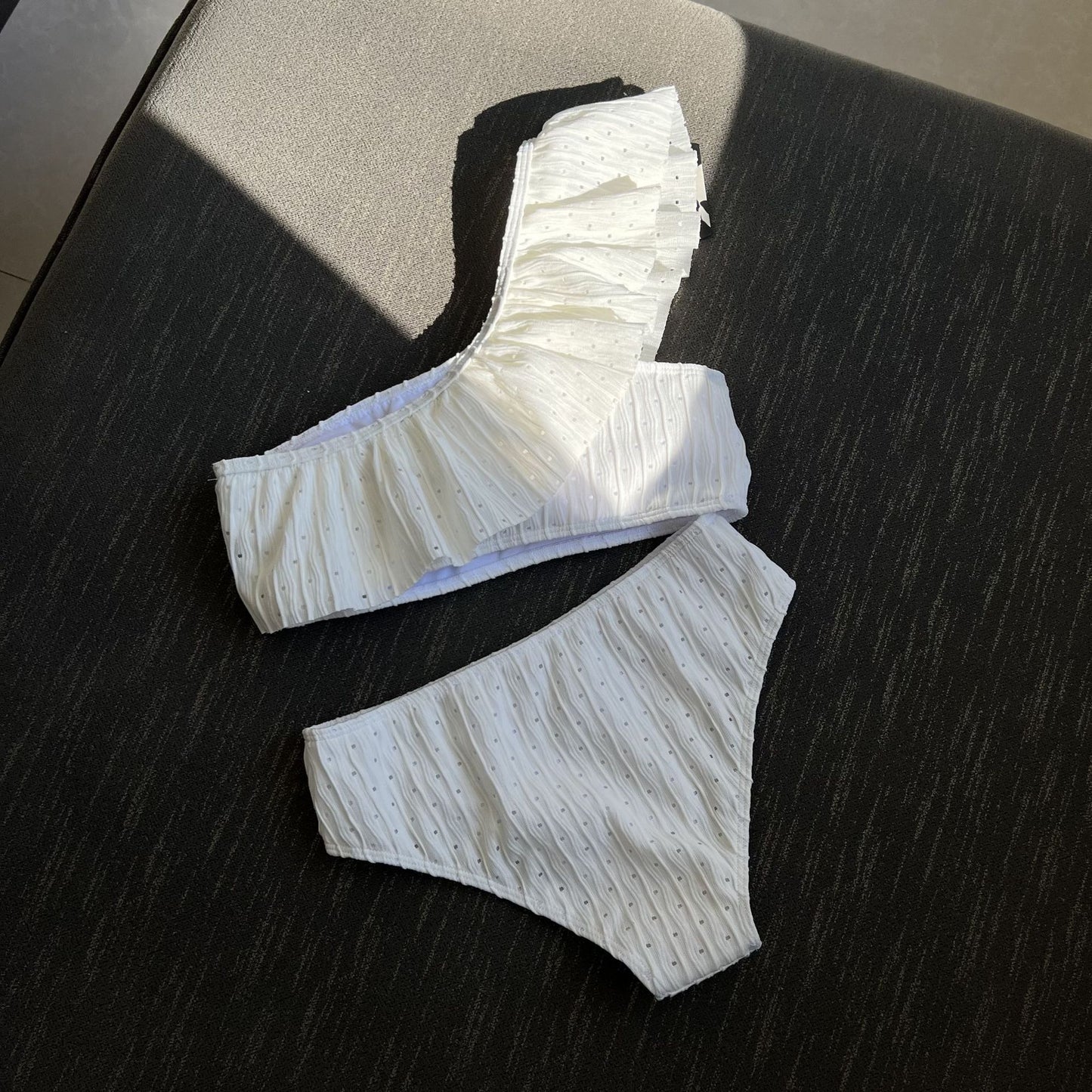 New Split Ruffled Swimsuit Bikini