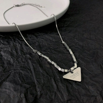 Cold Wind Three-dimensional Love Square Necklace Female Ins Niche Design Sense Titanium Steel Does Not Fade Sweater Chain Accessories