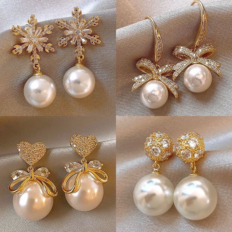 Elegant Zircon Pearl Stud Earrings For Women 2024 New Trendy Earrings Niche Design High-grade Retro Hong Kong Style Earrings