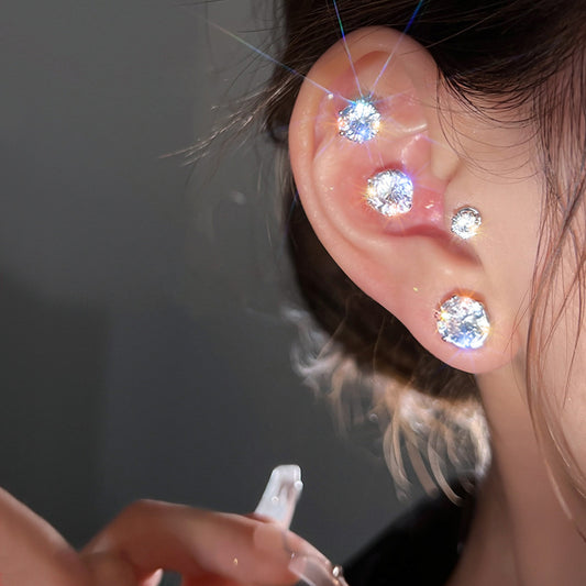 High-grade Luxury Exquisite Crystal Ear Clip Women&#039;s Non-ear Hole Niche Design Cold Wind Earrings 2022 New Fashion