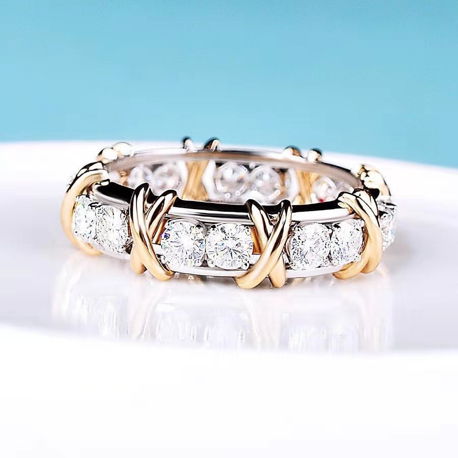 Cross XO-shaped Diamond Ring Female Gold Plated Gold Simulation Mo Diamond Ring Lovers Ring