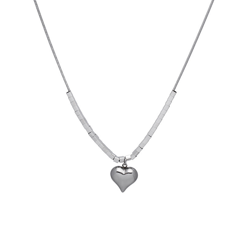 Cold Wind Three-dimensional Love Square Necklace Female Ins Niche Design Sense Titanium Steel Does Not Fade Sweater Chain Accessories